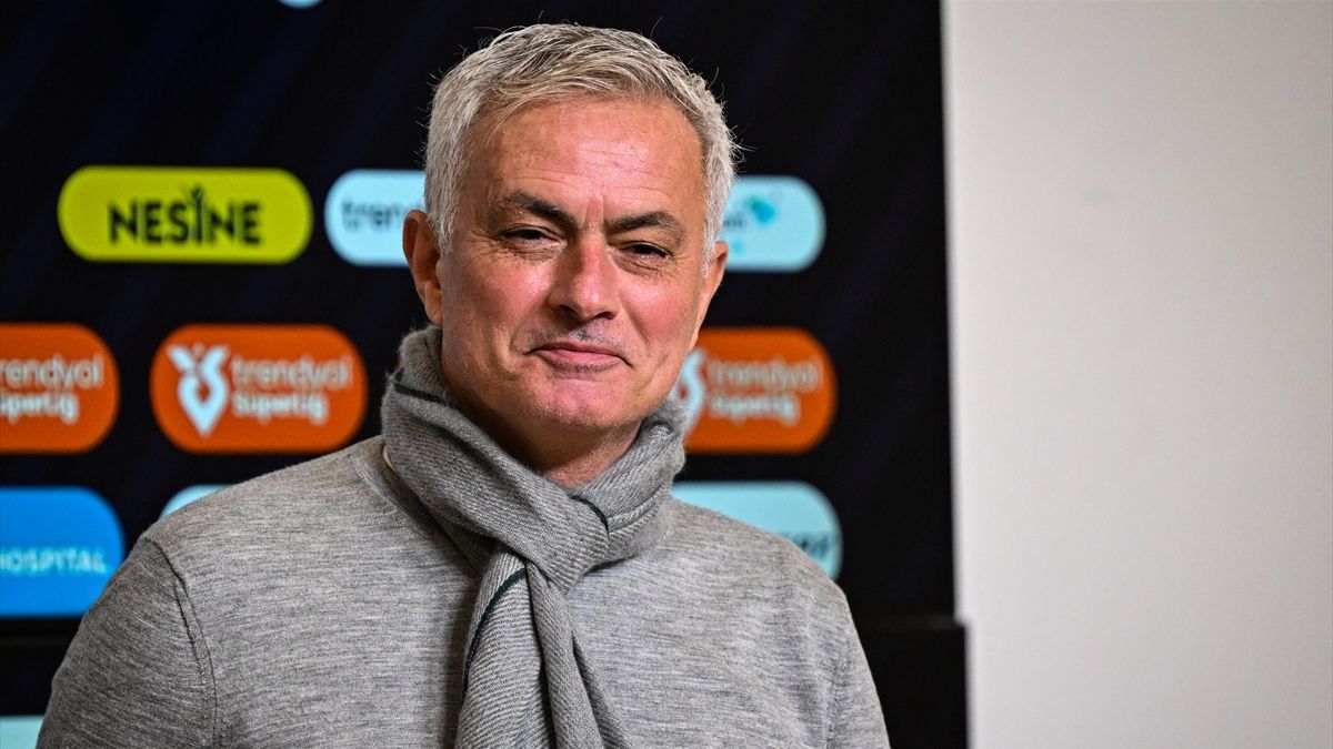 Jose Mourinho'dan Galatasaray'ı kızdıracak sözler: Kazanmaması gereken puanlar kazandılar