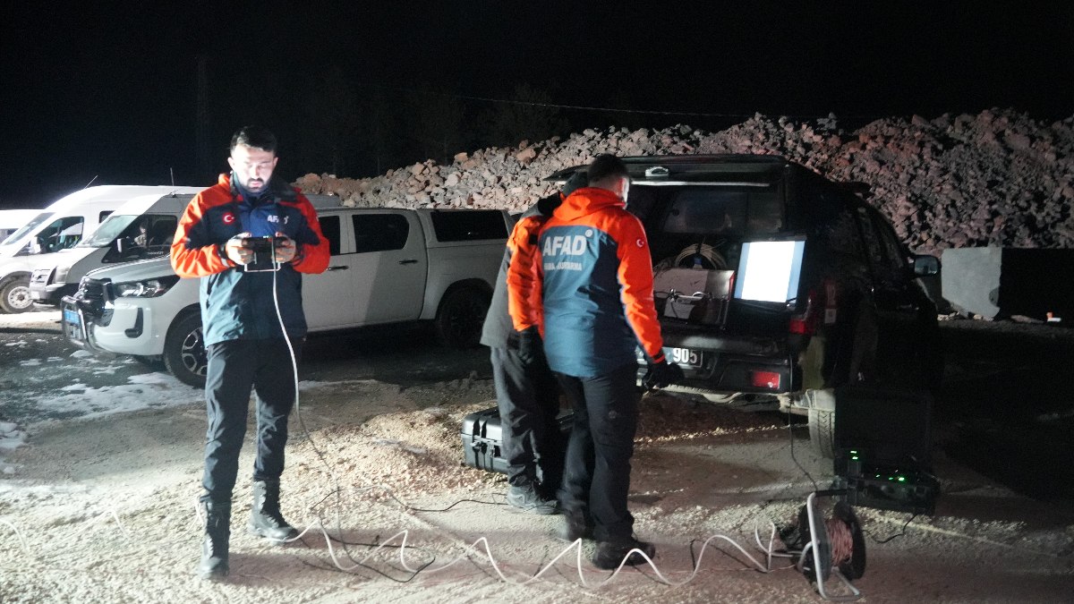 Kastamonu'da radara giren yabancı cisim ekipleri teyakkuza geçirdi