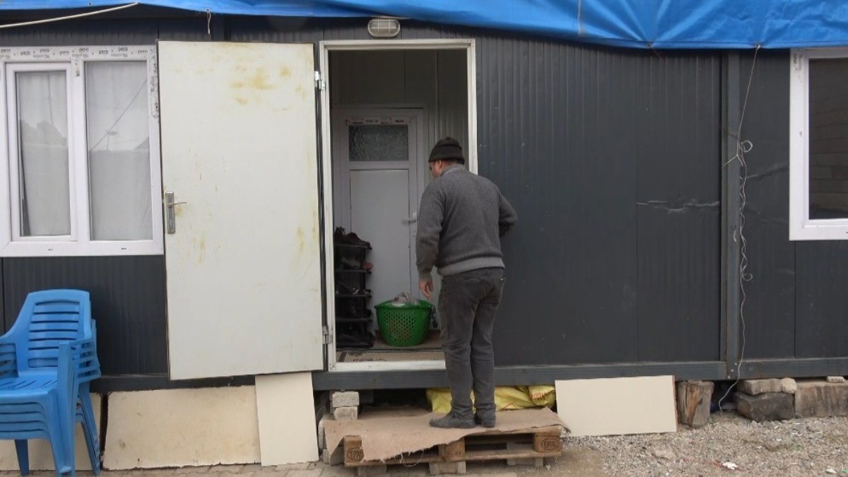 Kilis'te ağır hasarlı denilerek evi yıkılmıştı: Kayıtlarda hafif hasarlı çıktı
