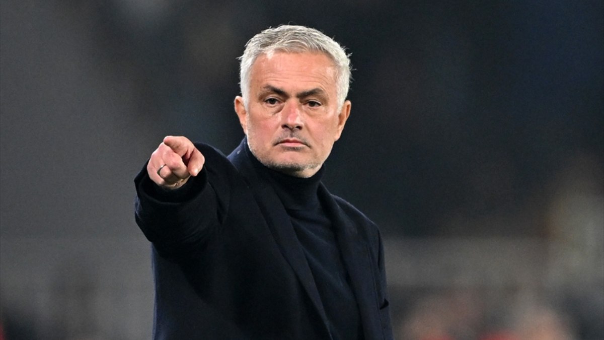 Fenerbahçe, Jose Mourinho'nun doğum gününü kutladı