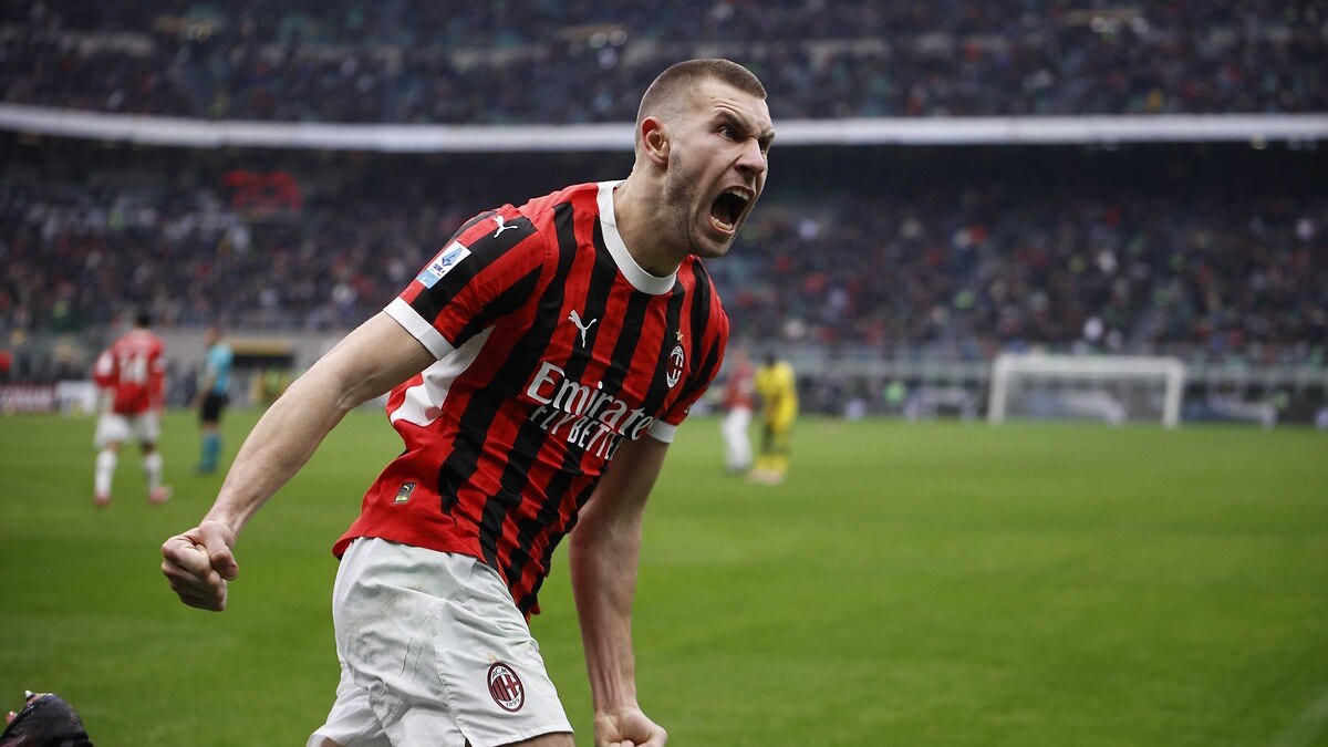 Strahinja Pavlovic'ten transfer açıklaması: Kalmak istiyorum