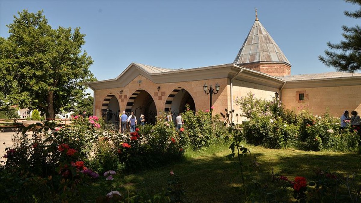 Yeni devlet kurulacak: İşte adı ve kuralları
