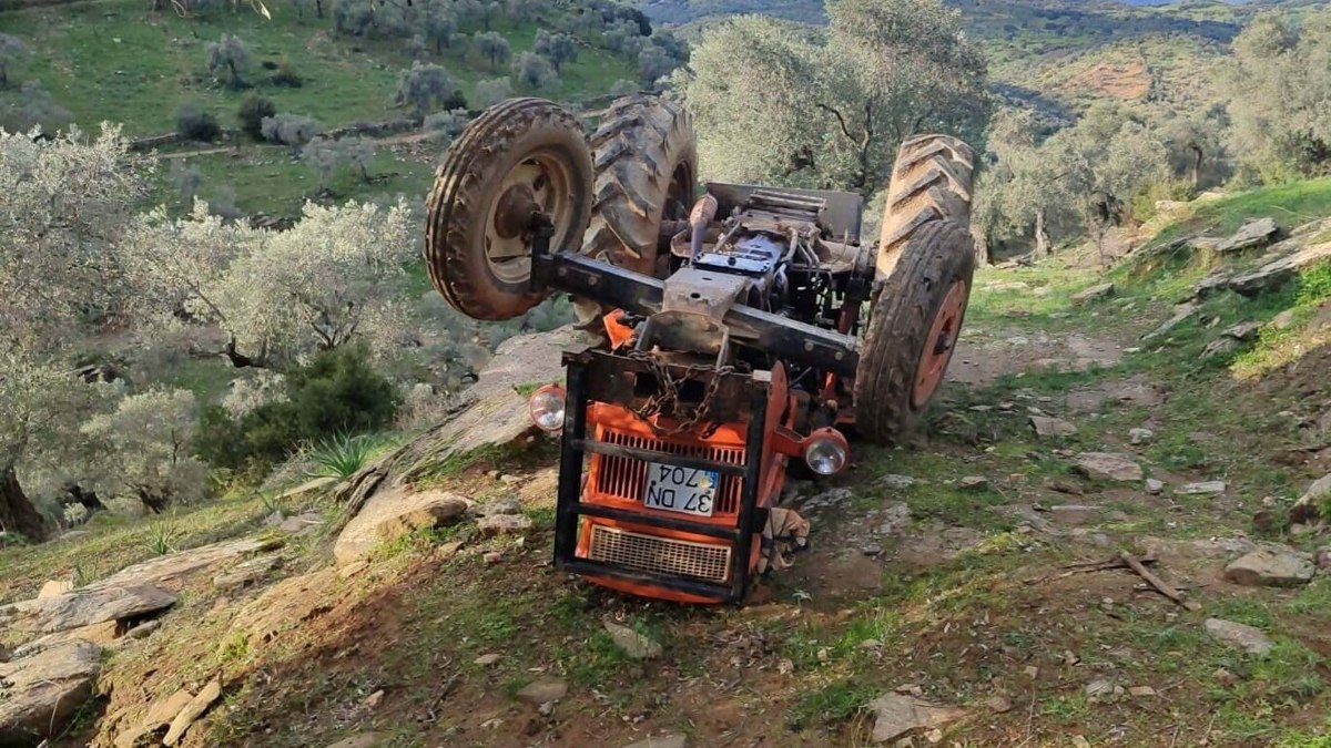 Aydın'da devrilen traktörün altında kalan çiftçi öldü