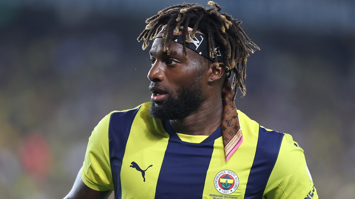 Allan Saint-Maximin, Napoli yolunda