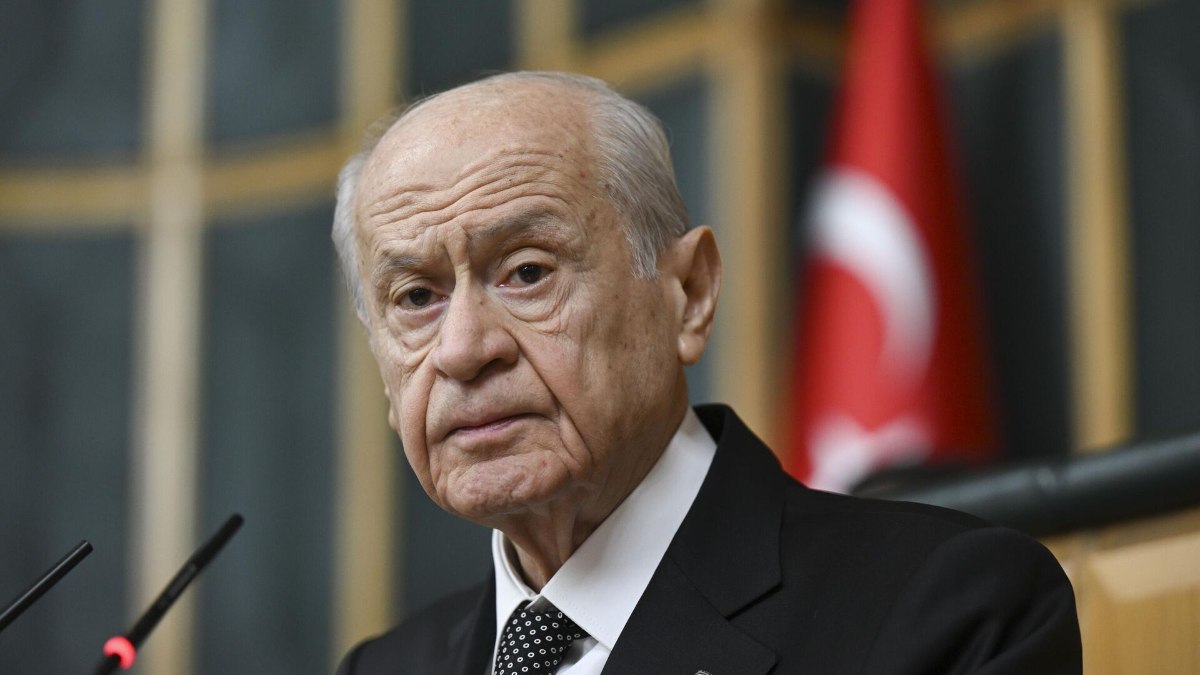 Bahçeli: Teğmenlerin ihracı doğru ve isabetli bir karardır