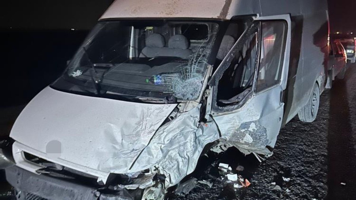 Mersin'de zincirleme trafik kazası: 4 kişi yaralandı