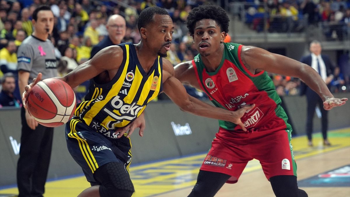 Fenerbahçe, Yalovaspor Basketbol karşısında sürprize izin vermedi