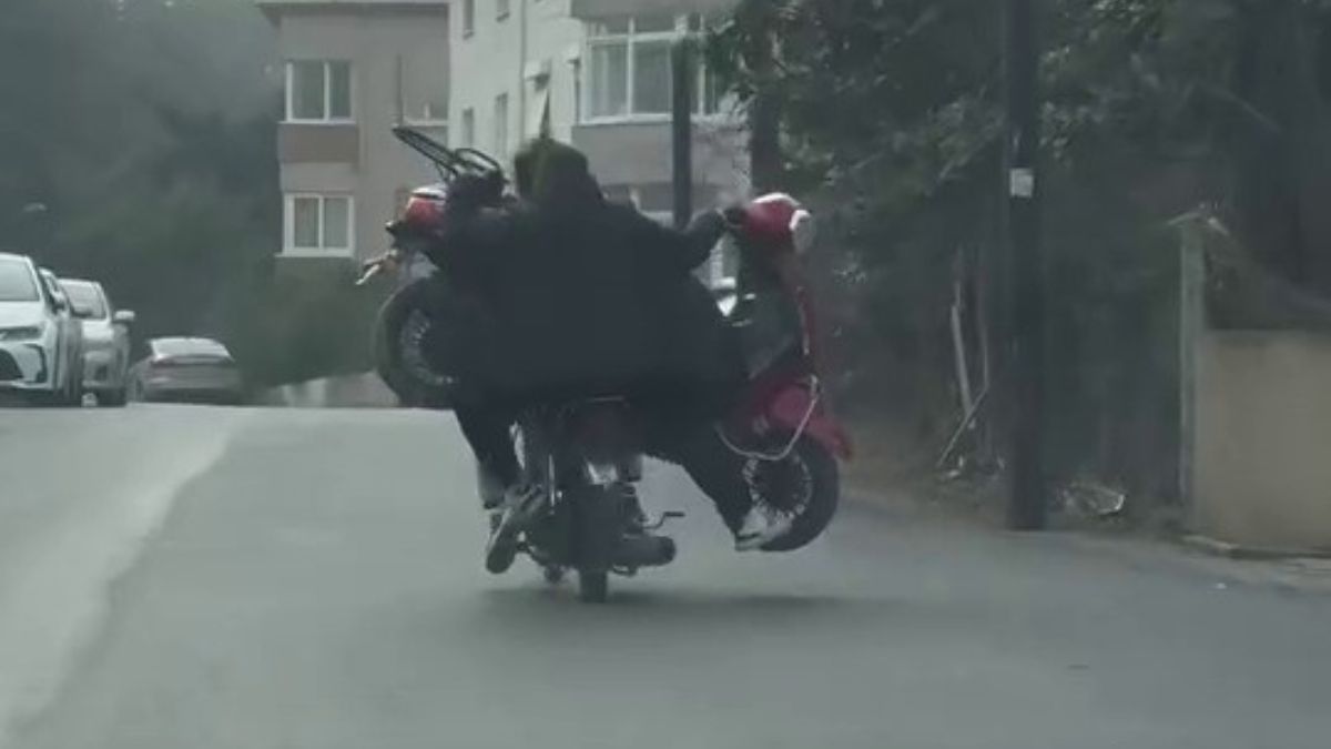 İstanbul'da ölüme davetiye çıkardı: Motosikletle motosiklet taşıdı