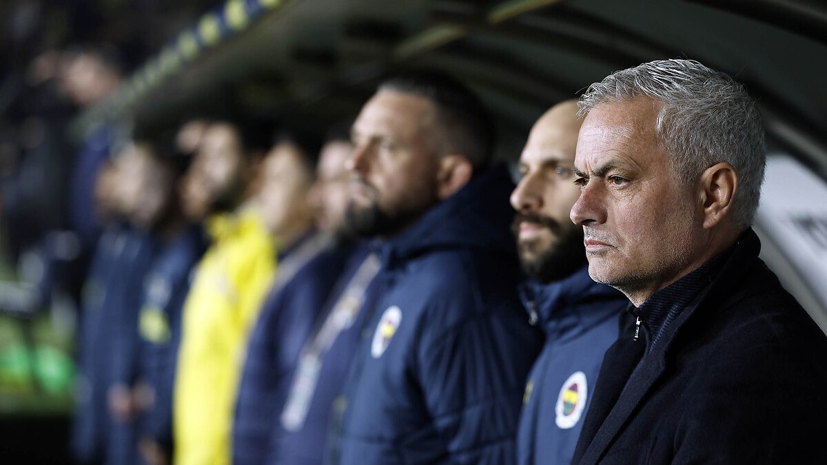 Jose Mourinho, Portekiz basınında manşetlerde! Liderliğin kokusunu aldı