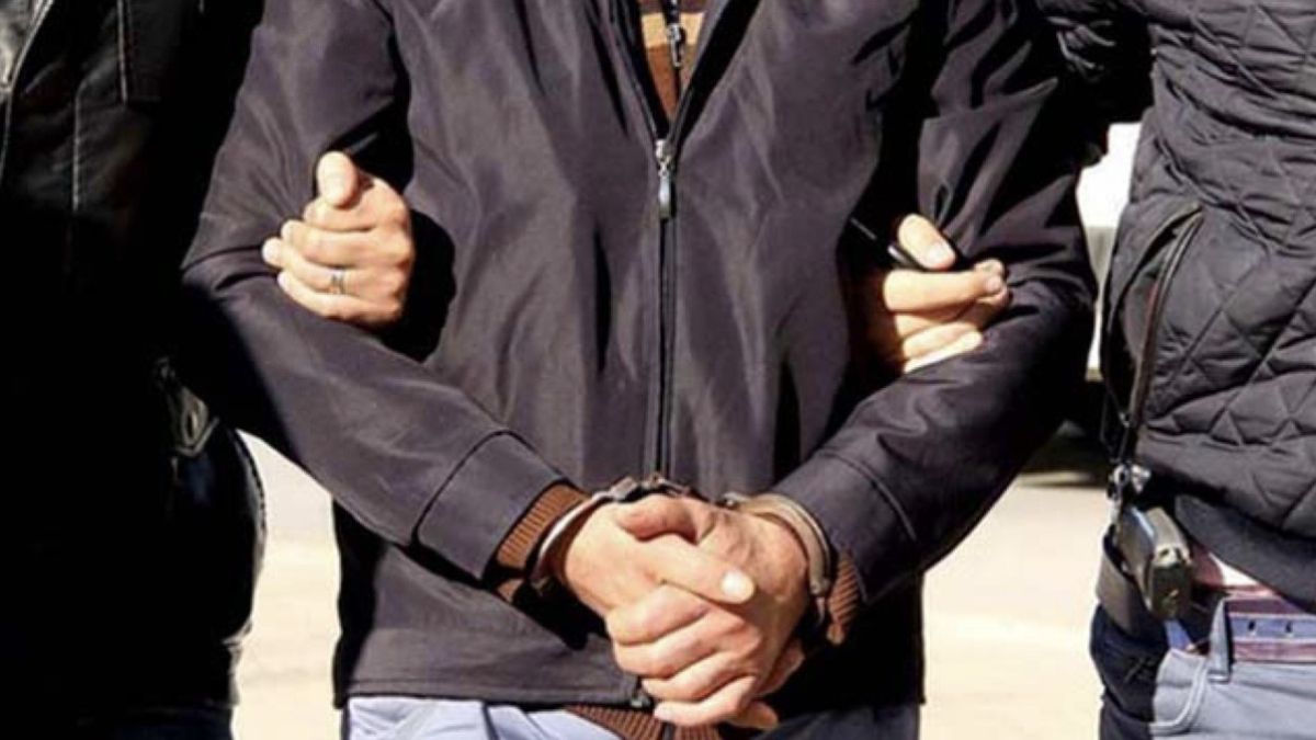 İzmir'de terör operasyonları: 16 gözaltı
