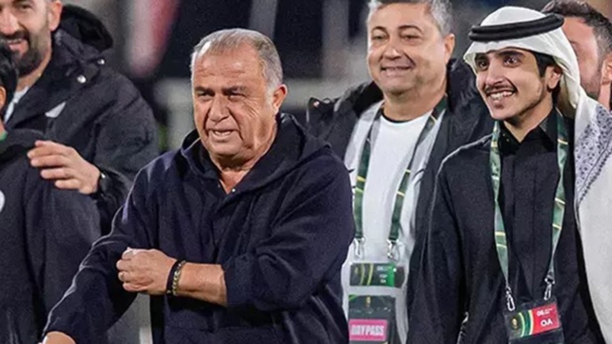 Fatih Terim'in çalıştırdığı Al Shabab, Al Khaleej'e 5 attı