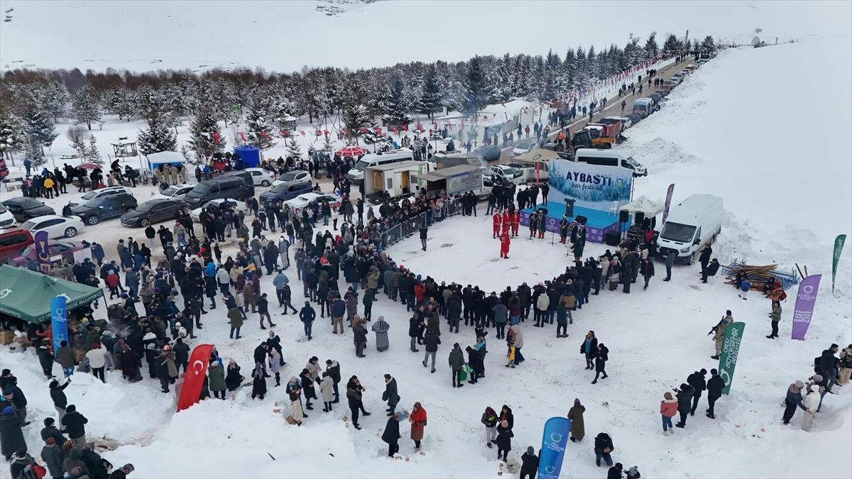 Ordu'da Perşembe Yaylası'nda kar festivali
