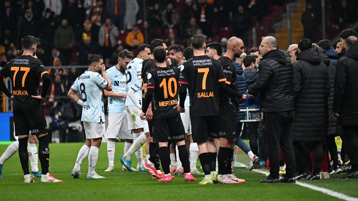 Adana Demirspor'dan sahadan çekilme kararına ilişkin açıklama