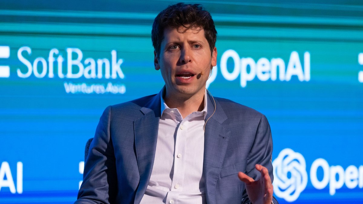 OpenAI CEO'su Sam Altman: Yapay zekanın maliyeti hızla düşecek