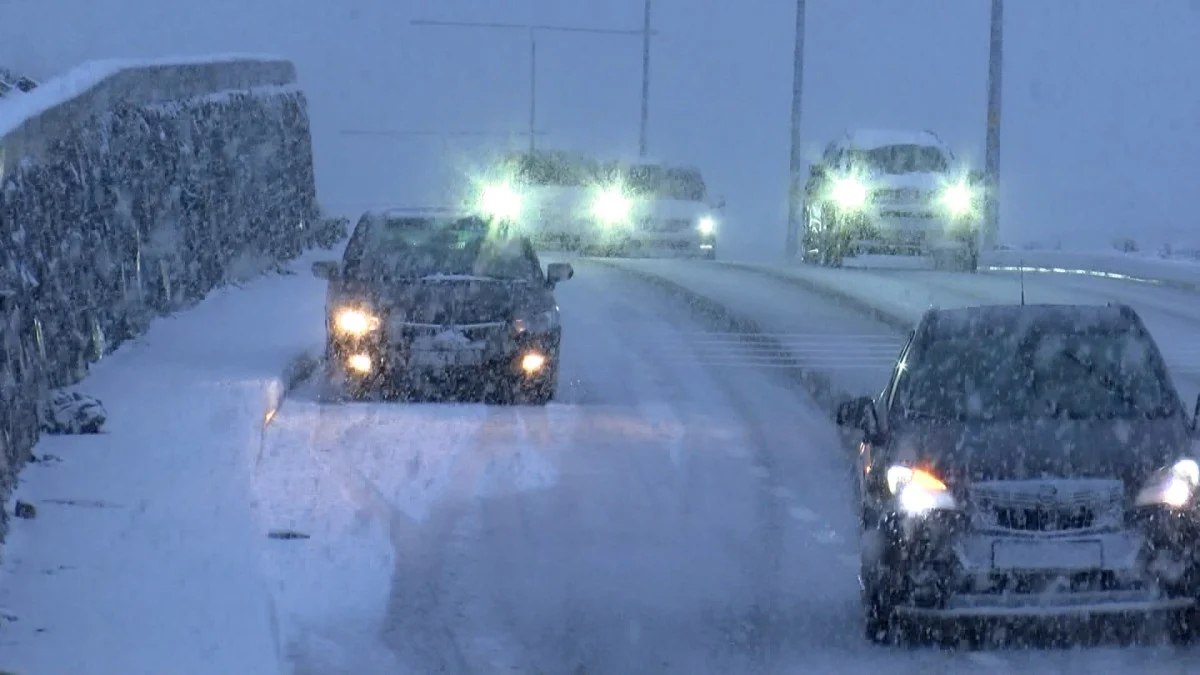 İstanbul'a kar yağışı uyarısı: Meteoroloji ve AKOM akşam saatlerine dikkat çekti