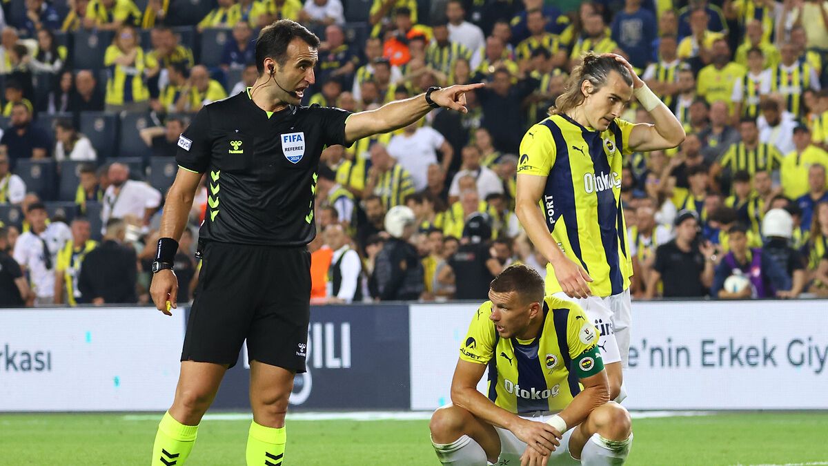 TFF'den Galatasaray - Fenerbahçe maçına ilişkin açıklama: Yerli hakem olacak