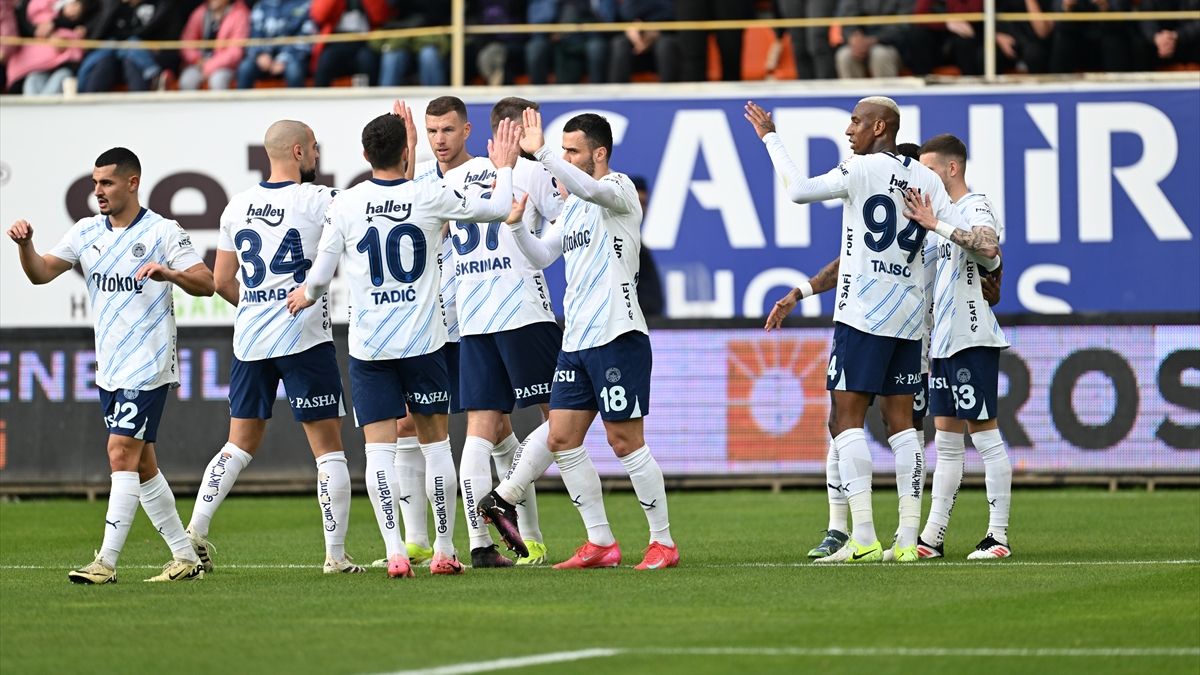 Fenerbahçe - Anderlecht - CANLI SKOR