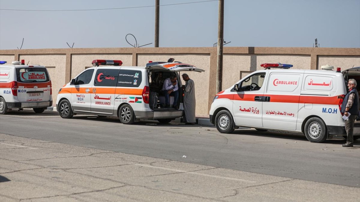 Gazze'de son durum: Son 12 günde 452 yaralı ve hasta tedavi için Mısır'a gitti