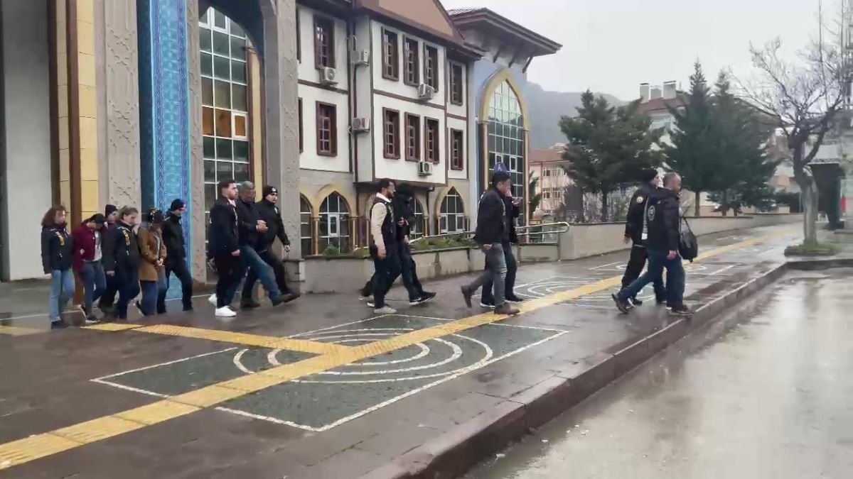 Amasya'da 10 milyon TL haksız yardım toplayan dolandırıcılar yakalandı