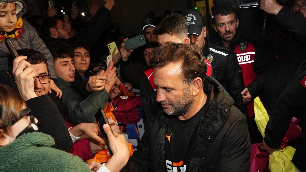 Galatasaray kafilesi, Rize’ye geldi