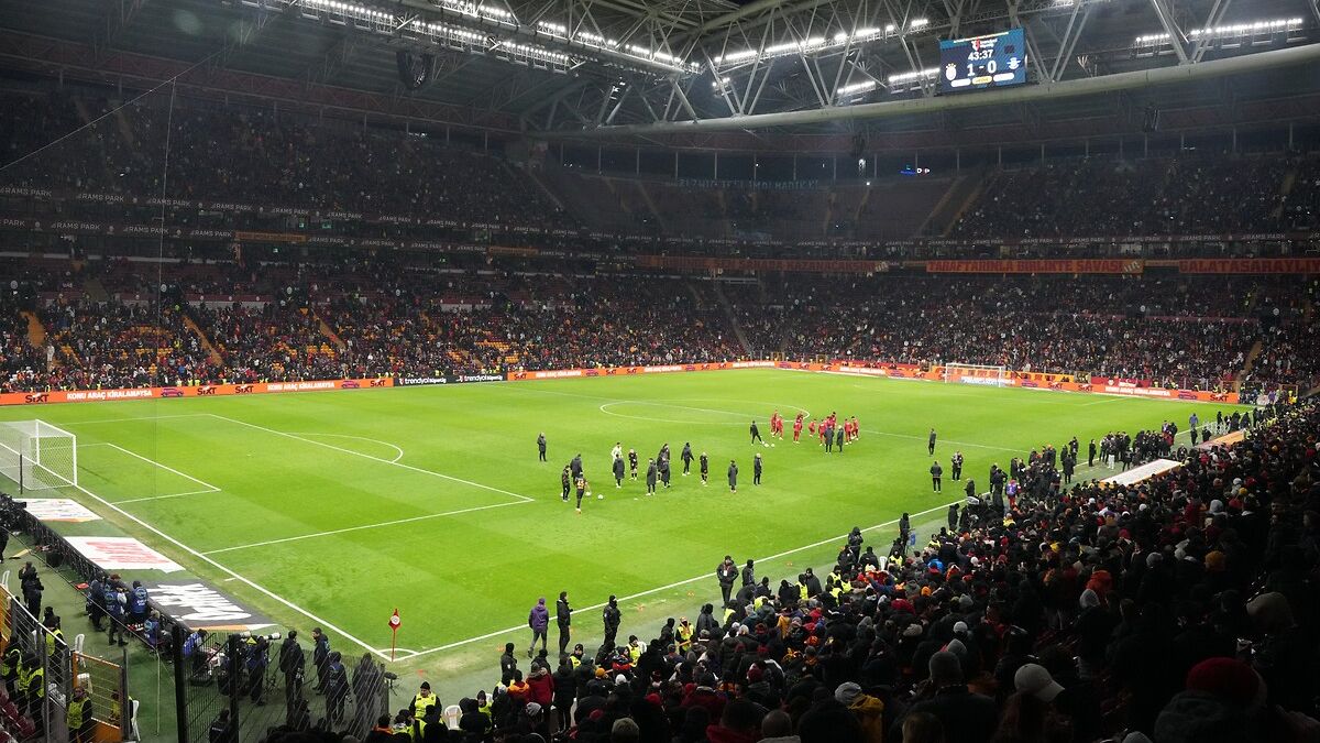 Galatasaray, stada kar önlemi aldı