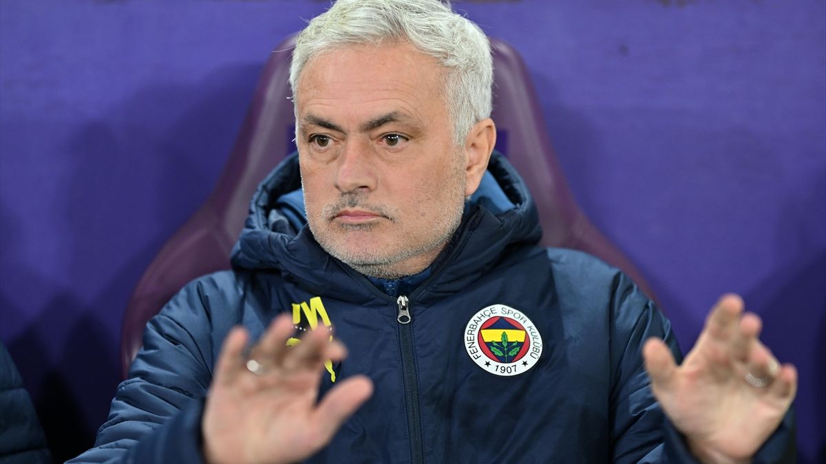 Jose Mourinho: Yarın sabah derbiyi düşüneceğim