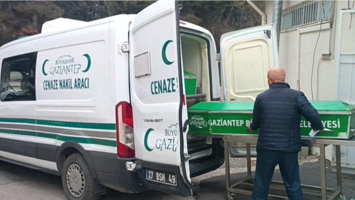 Gaziantep'te kocasının silahla vurduğu kadın hayatını kaybetti