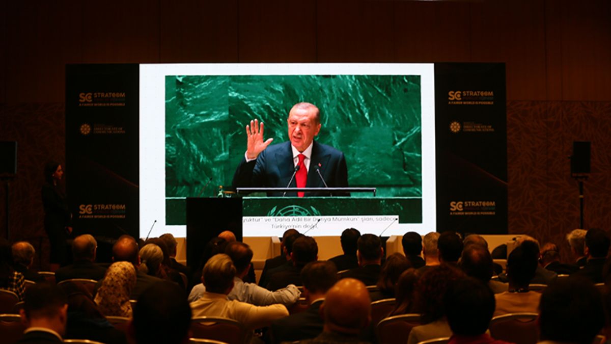 İletişim Başkanlığı, 20 ülkede "Daha Adil Bir Dünya Mümkün" panelleri düzenliyor