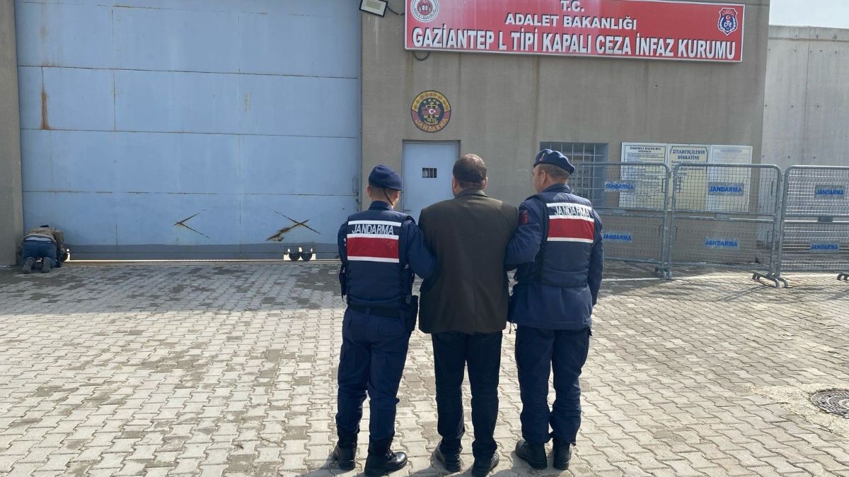 Gaziantep’te 16 suç kaydı bulunan firari yakalandı
