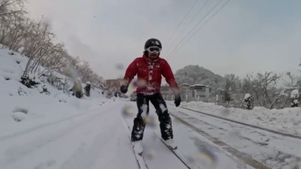 Ordu'da riskli kayak eğlencesi