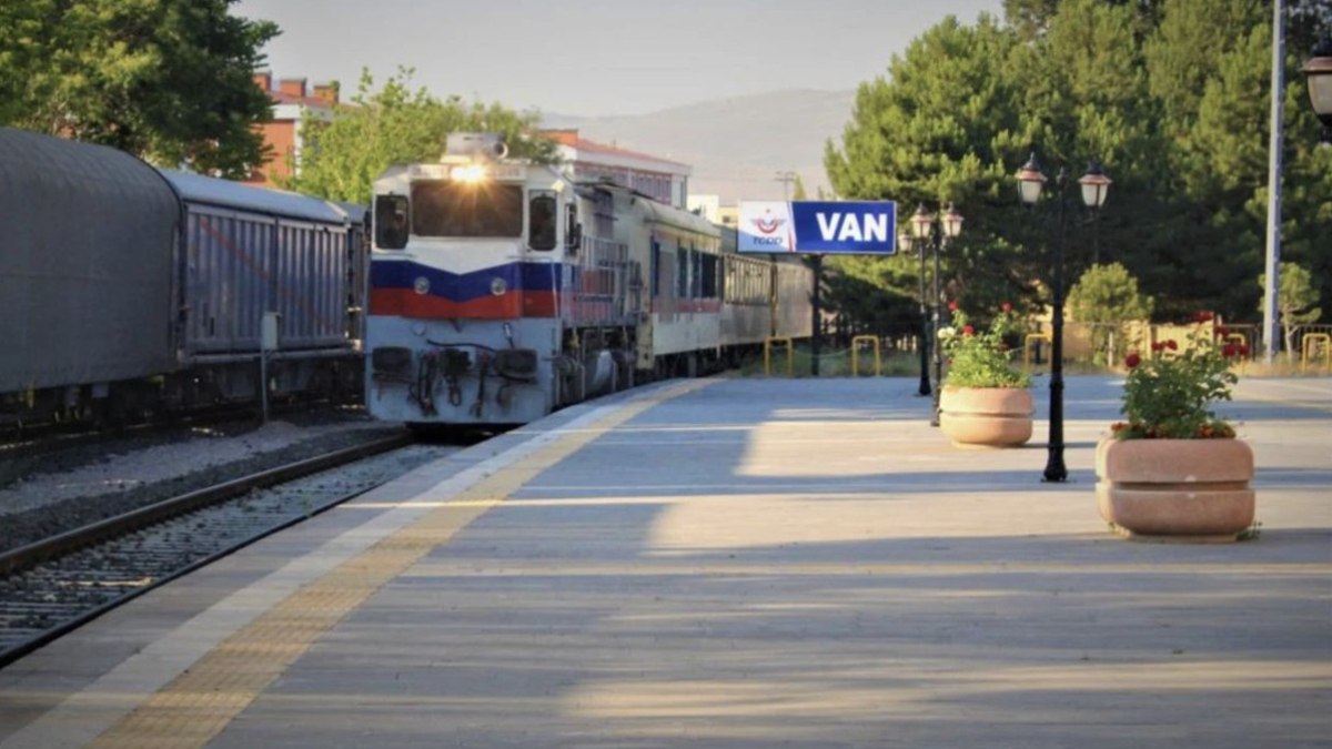 Van-Tahran tren seferleri yeniden başlıyor