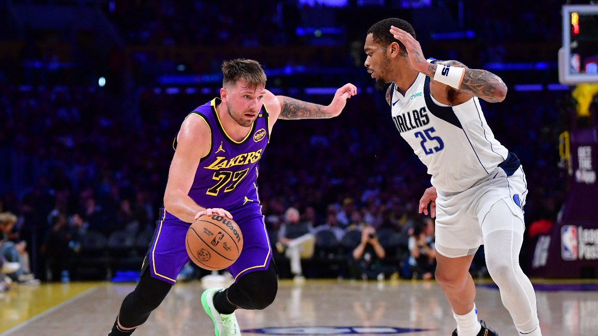 Luka Doncic triple-double yaptı, Lakers Mavericks'i mağlup etti