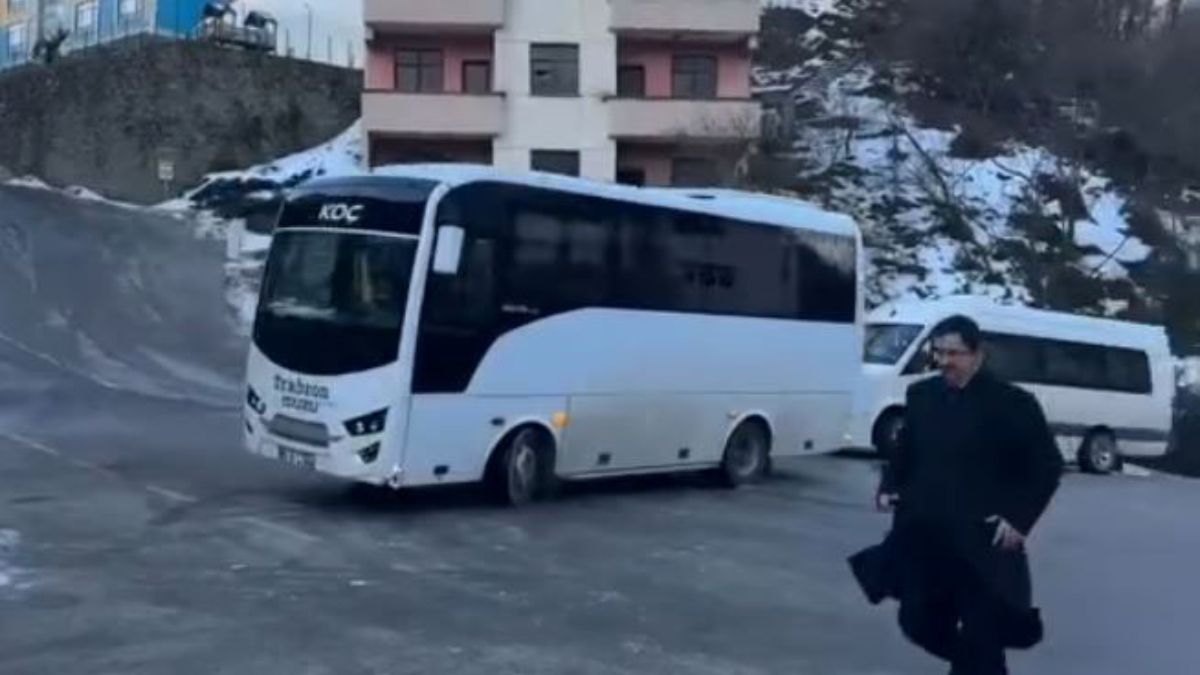 Trabzon'da yollar buz pistine döndü