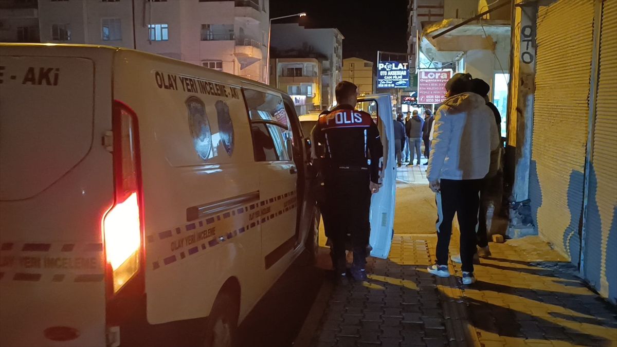 Hatay'da tüfekle kendini yaralayan şahıs hastaneye kaldırıldı