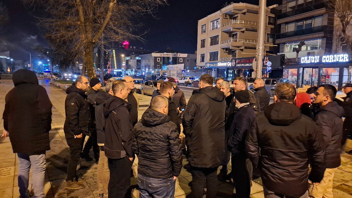 Düzce’de ev sahipleri, müteahhidin banka borcu yüzünden sıkıntıya düştü