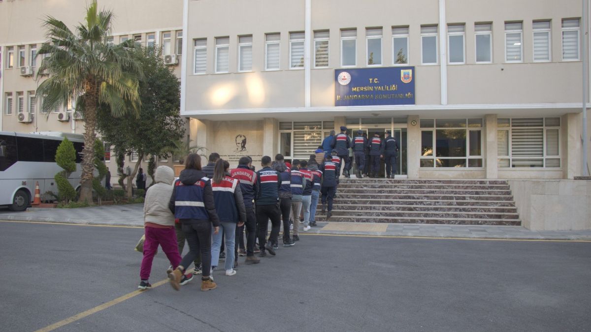 Mersin'de sahte ilan dolandırıcılarına operasyon