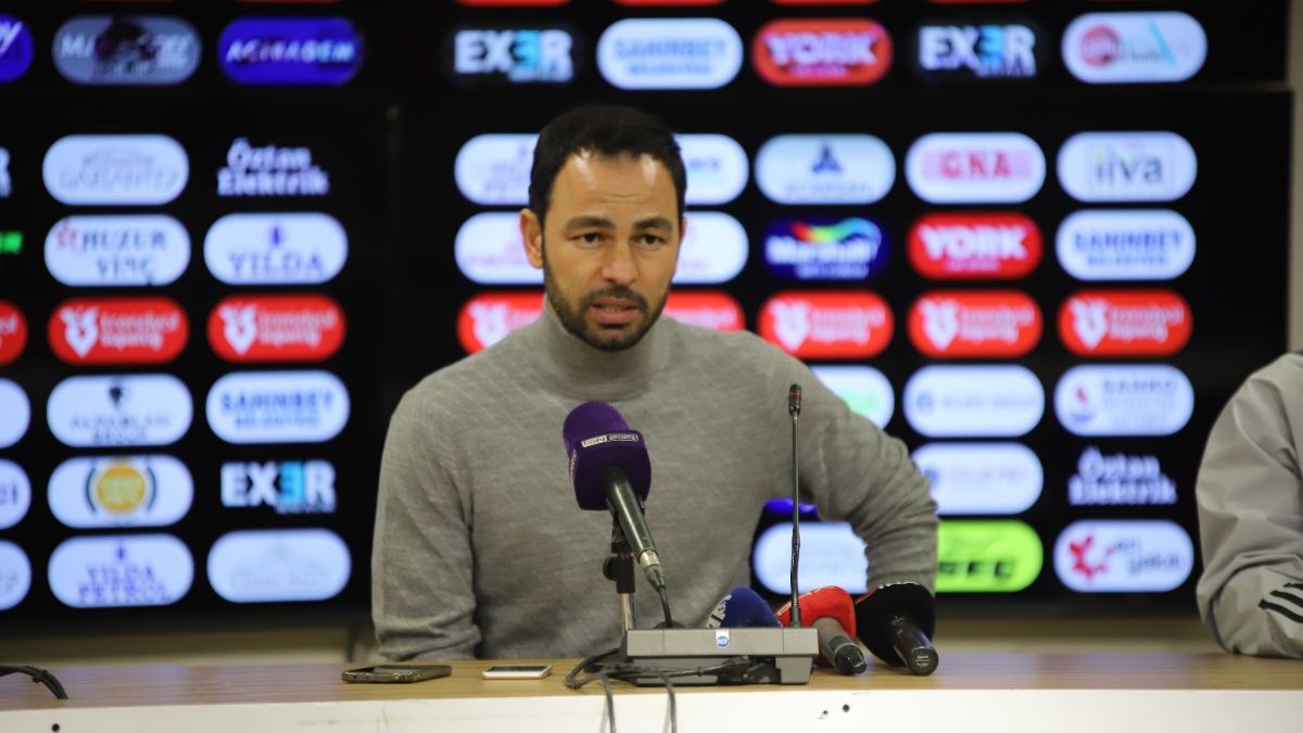 Selçuk İnan: Çok güçlü bir takımı yendiğimiz için mutluyuz