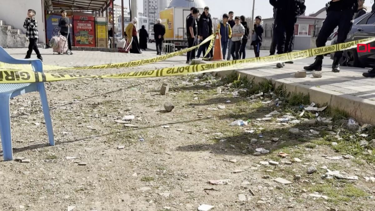 Diyarbakır’da sokak ortasında silahlı saldırı!