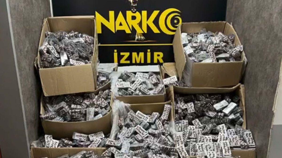 İzmir’de evinde sentetik ecza hapı ele geçirilen zanlı tutuklandı