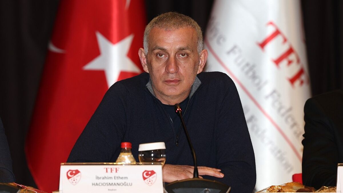 İbrahim Hacıosmanoğlu: Kadınların bizden önde olması lazım