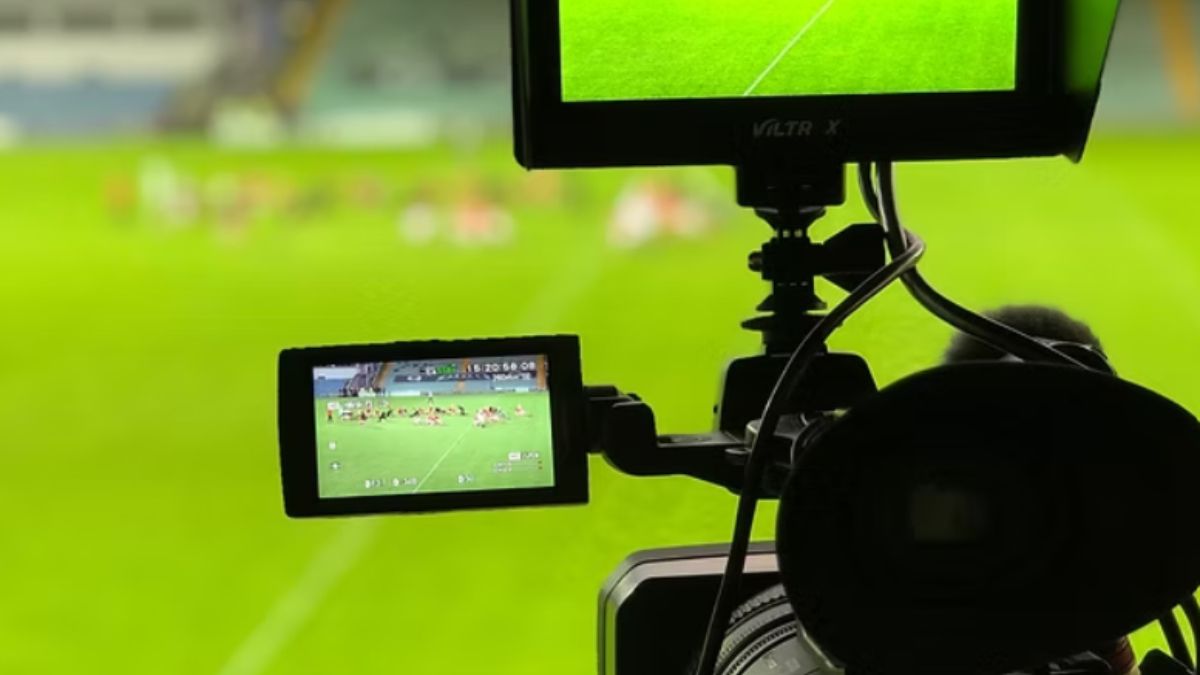 Bugün 3 maç TRT Spor'da şifresiz! 9 Mart 2025 şifresiz maç programı...