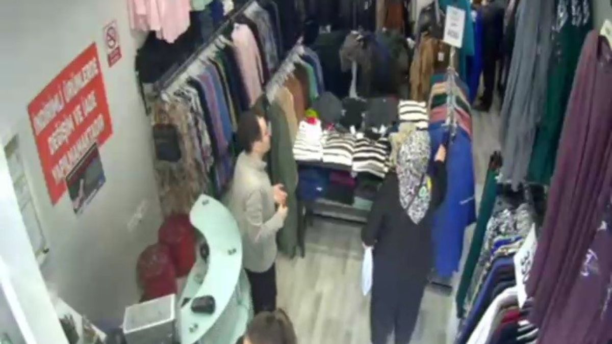 Karabük'te giyim mağazasında peş peşe hırsızlık