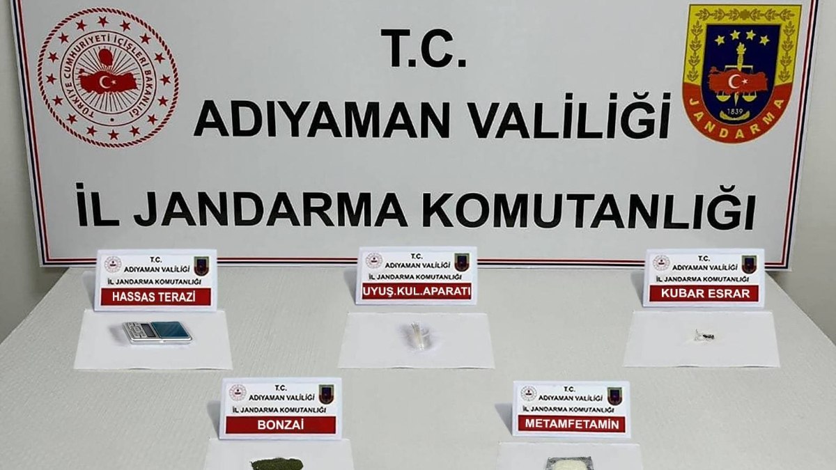 Adıyaman'da uyuşturucu operasyonunda 12 şahıs yakalandı