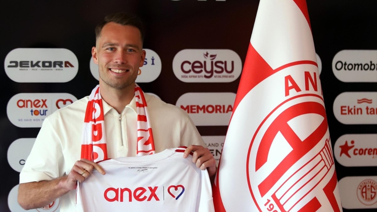 Antalyaspor, Sander Van de Streek ile sözleşme uzattı