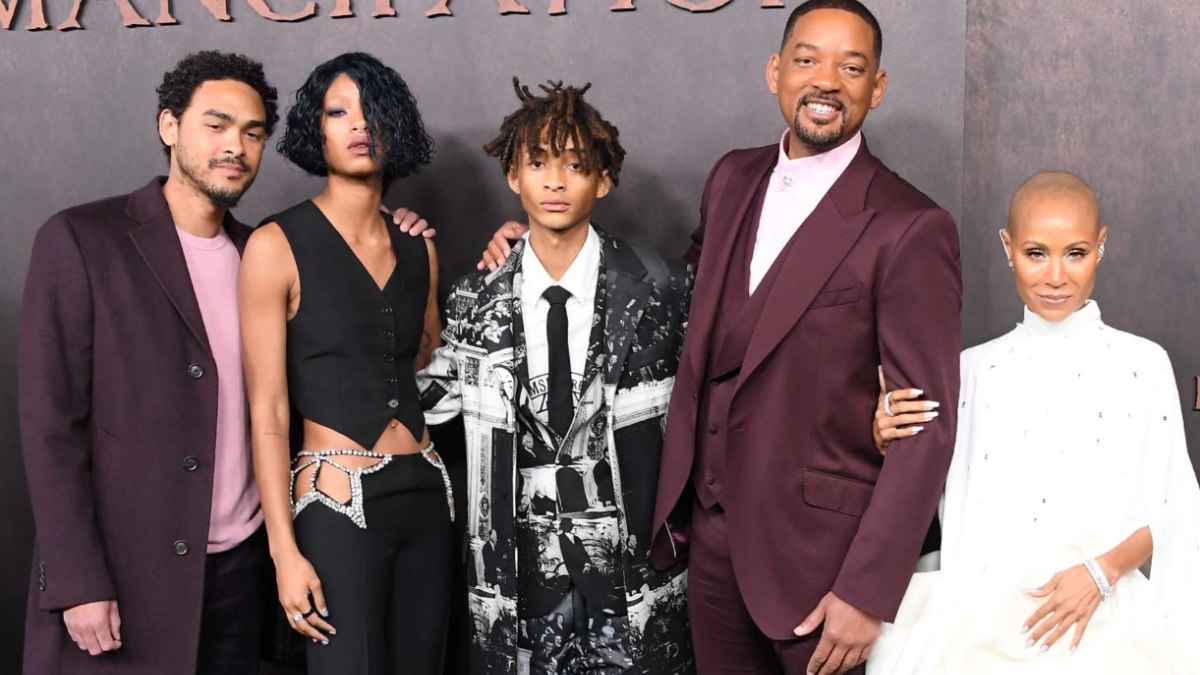 Will Smith'in oğlu Jaden Smith, Paris Moda Haftası'na katldı! Tarzıyla görenleri şaşırttı