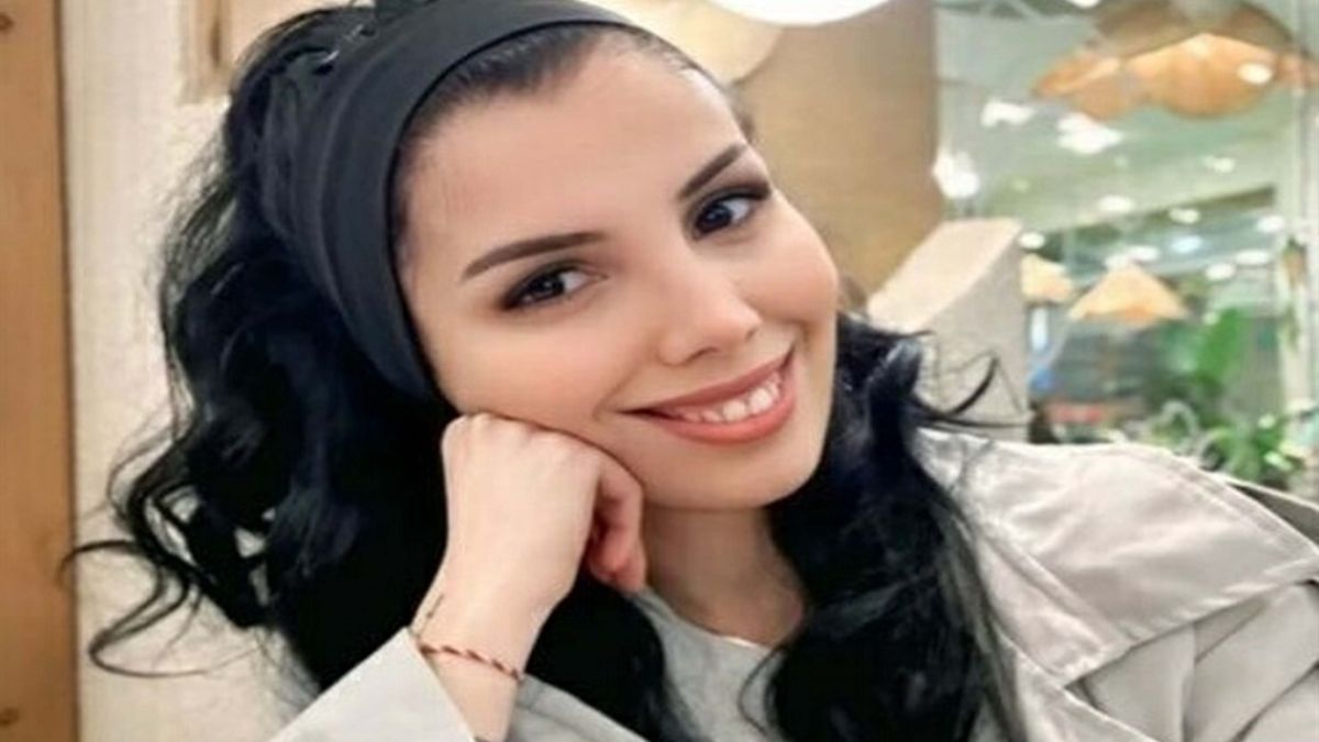 İzmir'de dövülerek öldürülen Fatma, son yolculuğuna uğurlandı
