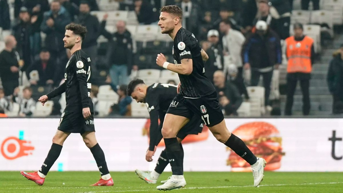 Beşiktaş yönetimi satılmayacak isimleri belirledi: Geriye kalanlar gönderilecek