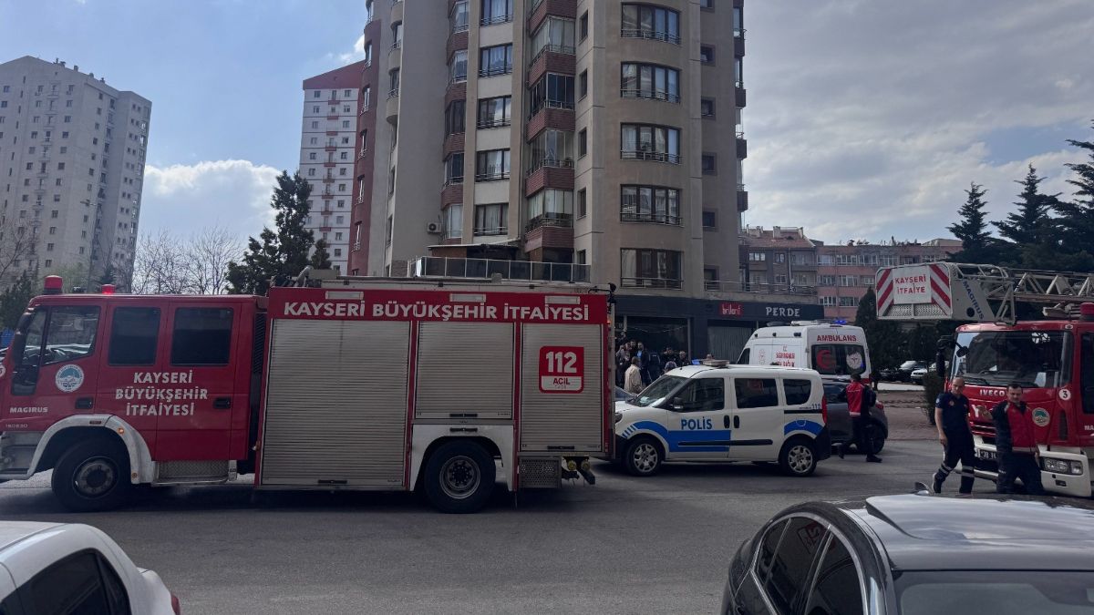 Kayseri’de apartman görevlisi ile kiracı arasındaki kavgada kan aktı