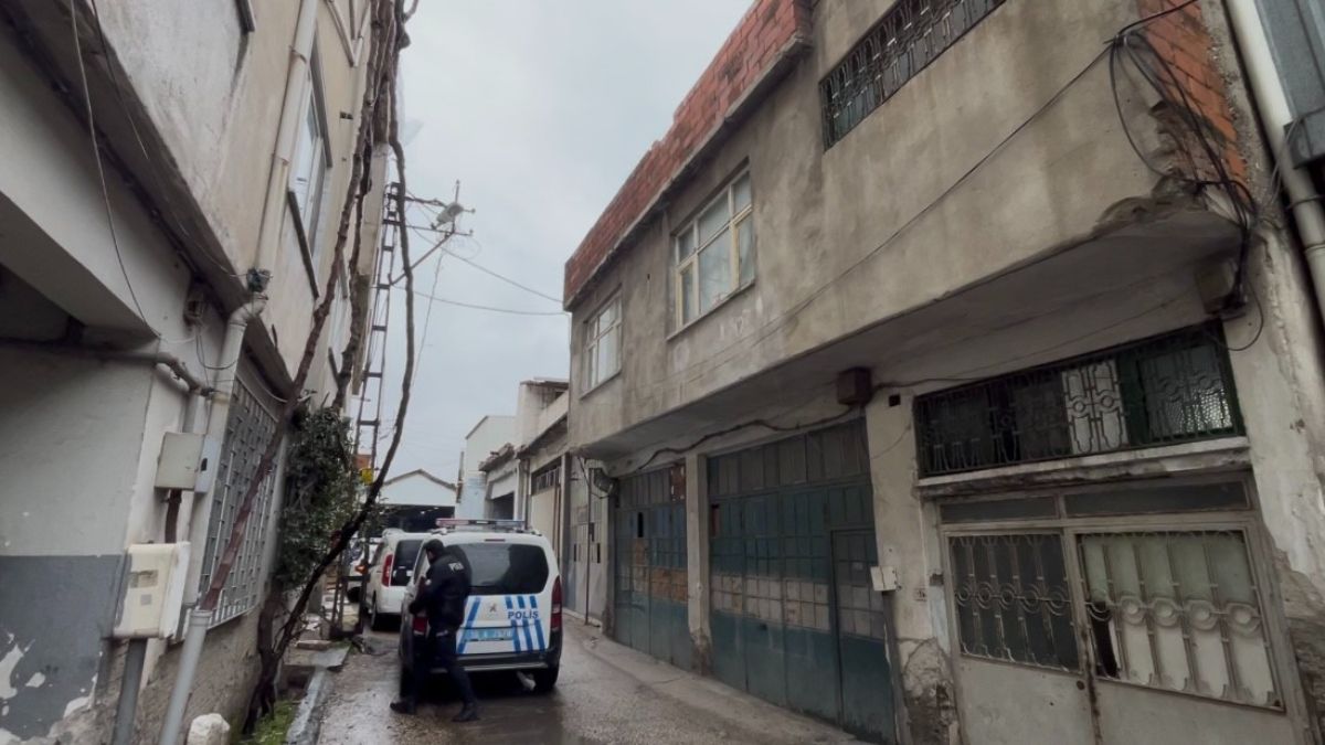 Bursa'da taburcu edilen 2 günlük bebek öldü