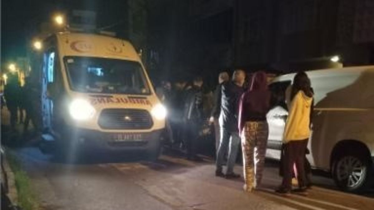 Bursa'da yolda yürürken araçtan açılan ateş sonucu yaralandı